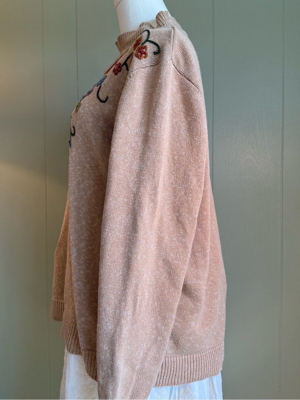 Alfred Dunner Vintage Embroidered Sweater Heathered Tan Floral Pattern Fall - Picture 8 of 13